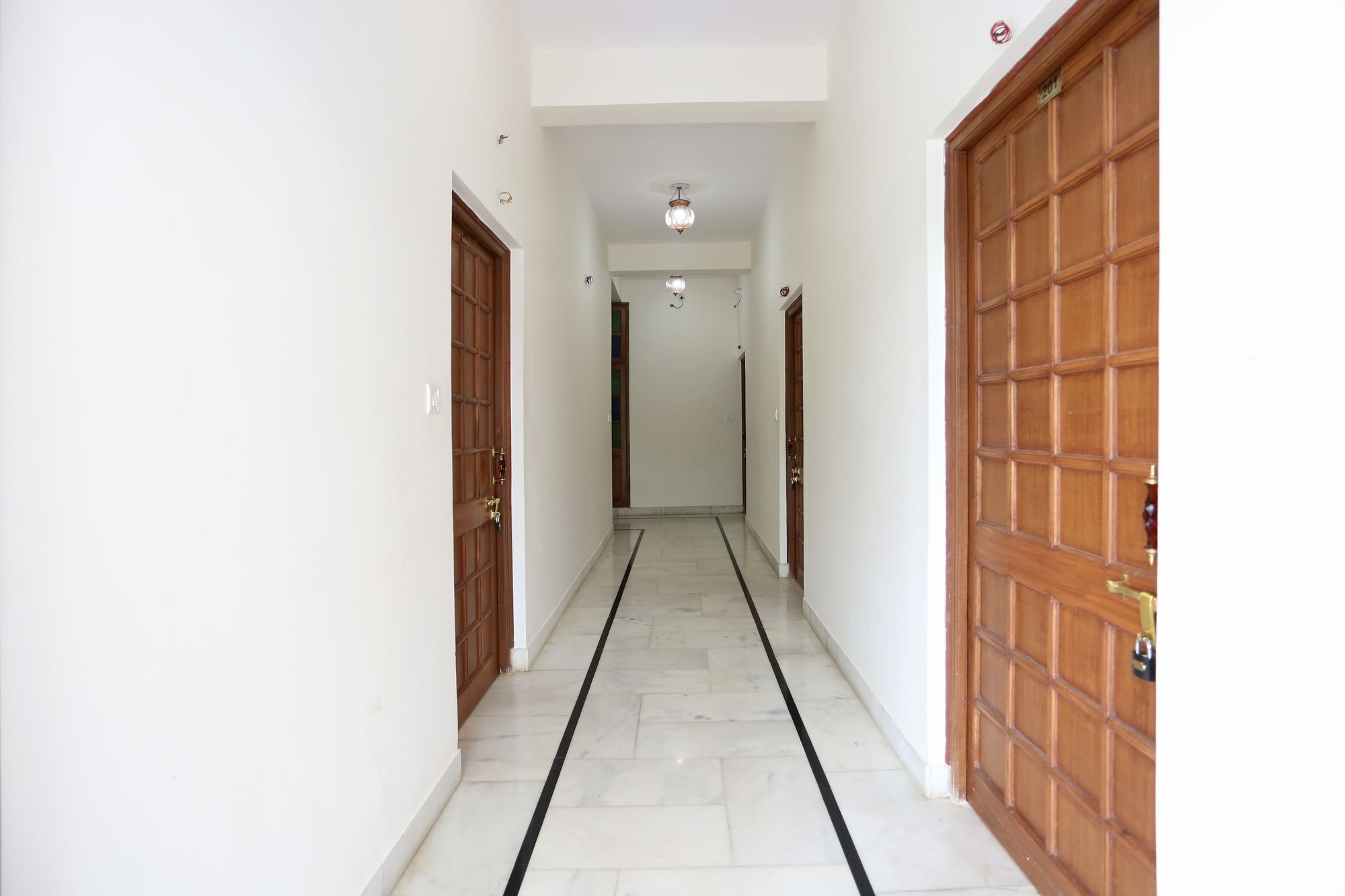 Oyo 6549 Hotel Gorbandh Mount Âbû Extérieur photo