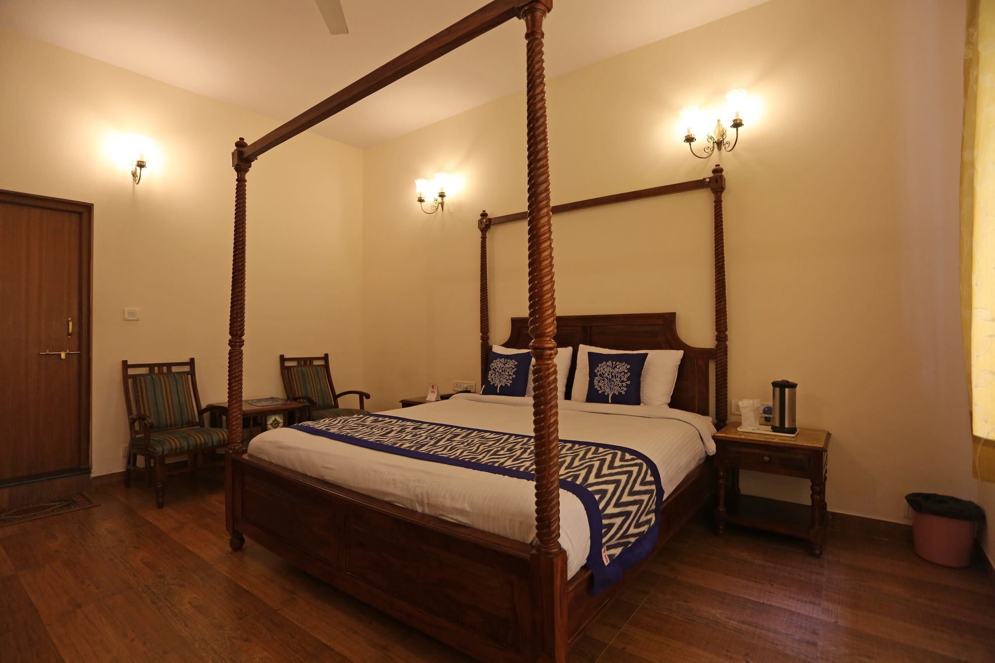 Oyo 6549 Hotel Gorbandh Mount Âbû Extérieur photo